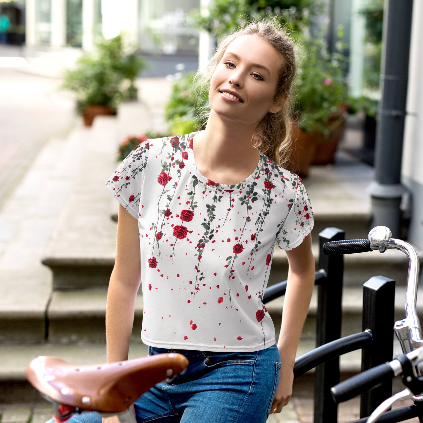 Hanging Roses - Crop Tee