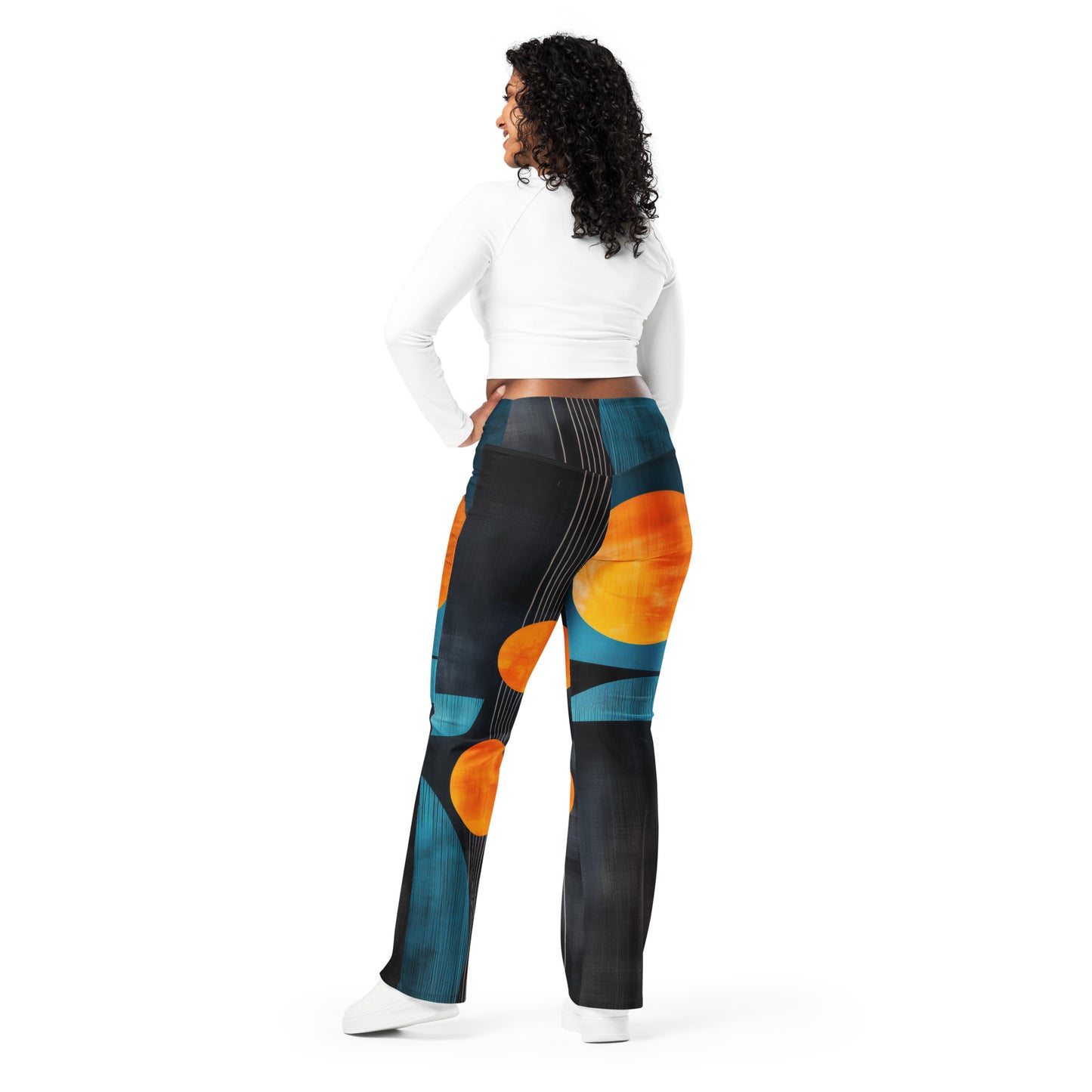 Minimalist Golden Spheres - Flare leggings