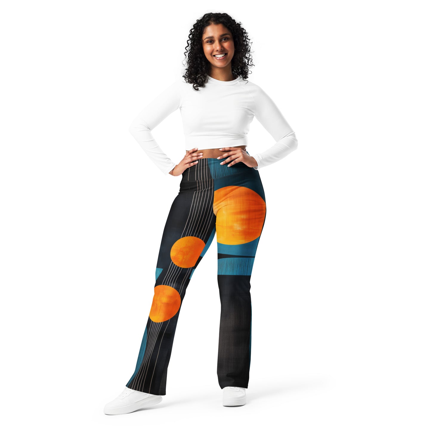 Minimalist Golden Spheres - Flare leggings