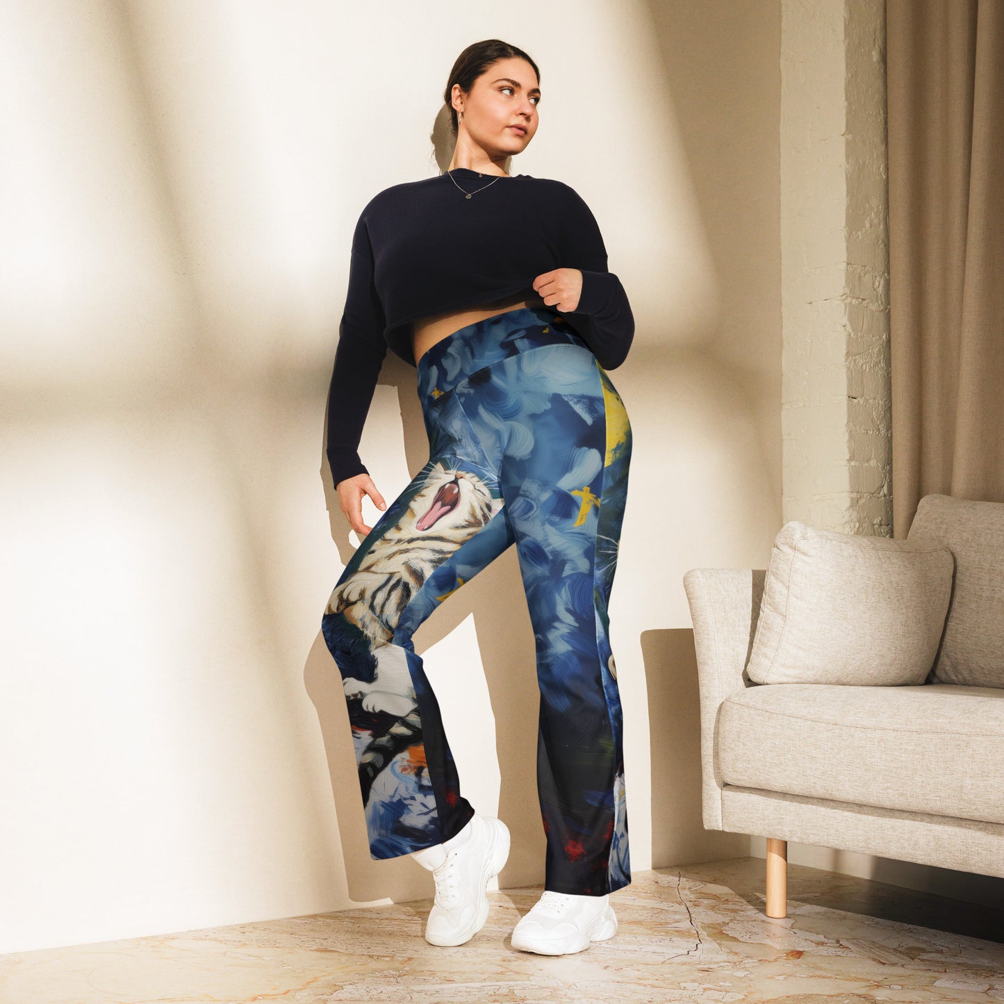 Chichi Yawning - Flare leggings