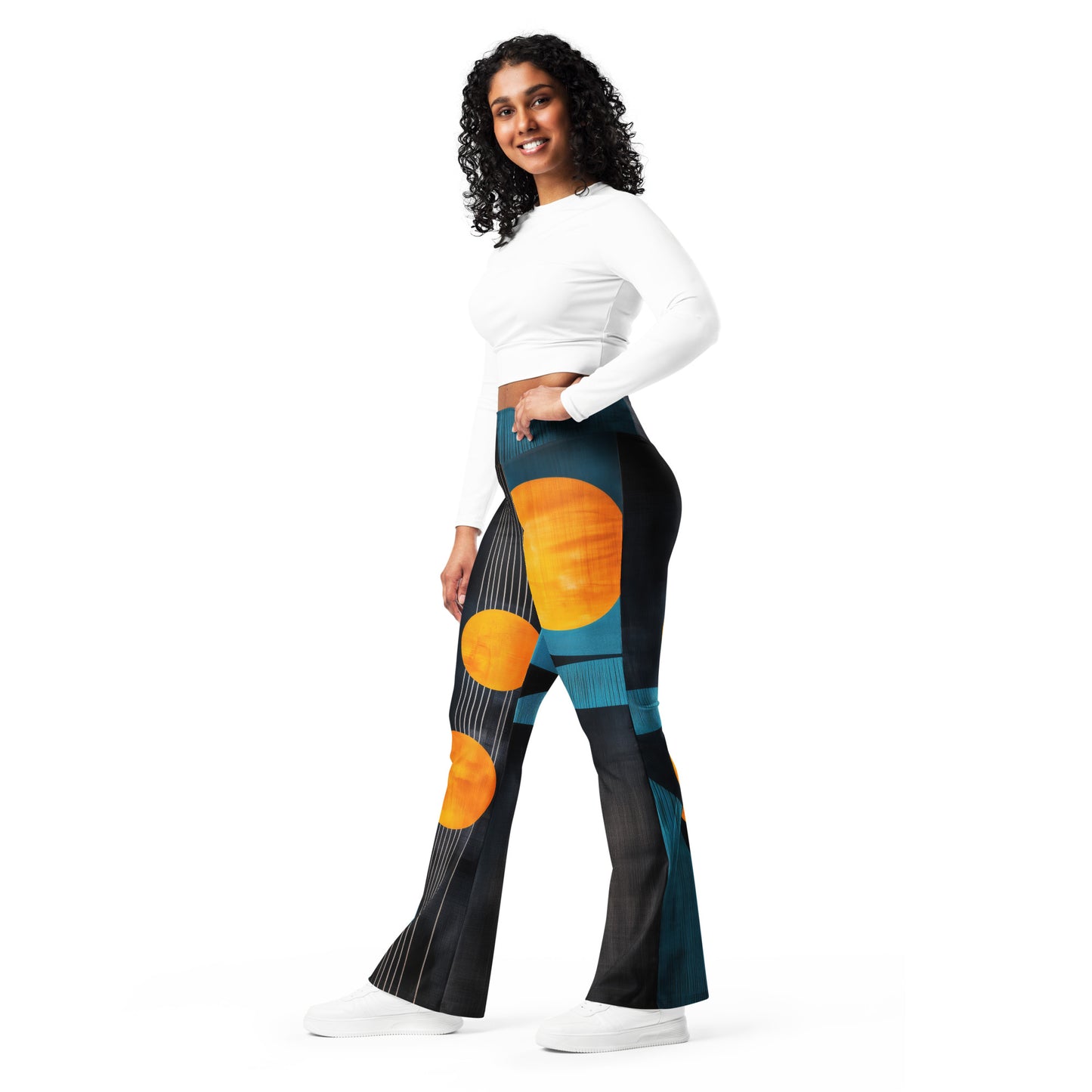 Minimalist Golden Spheres - Flare leggings