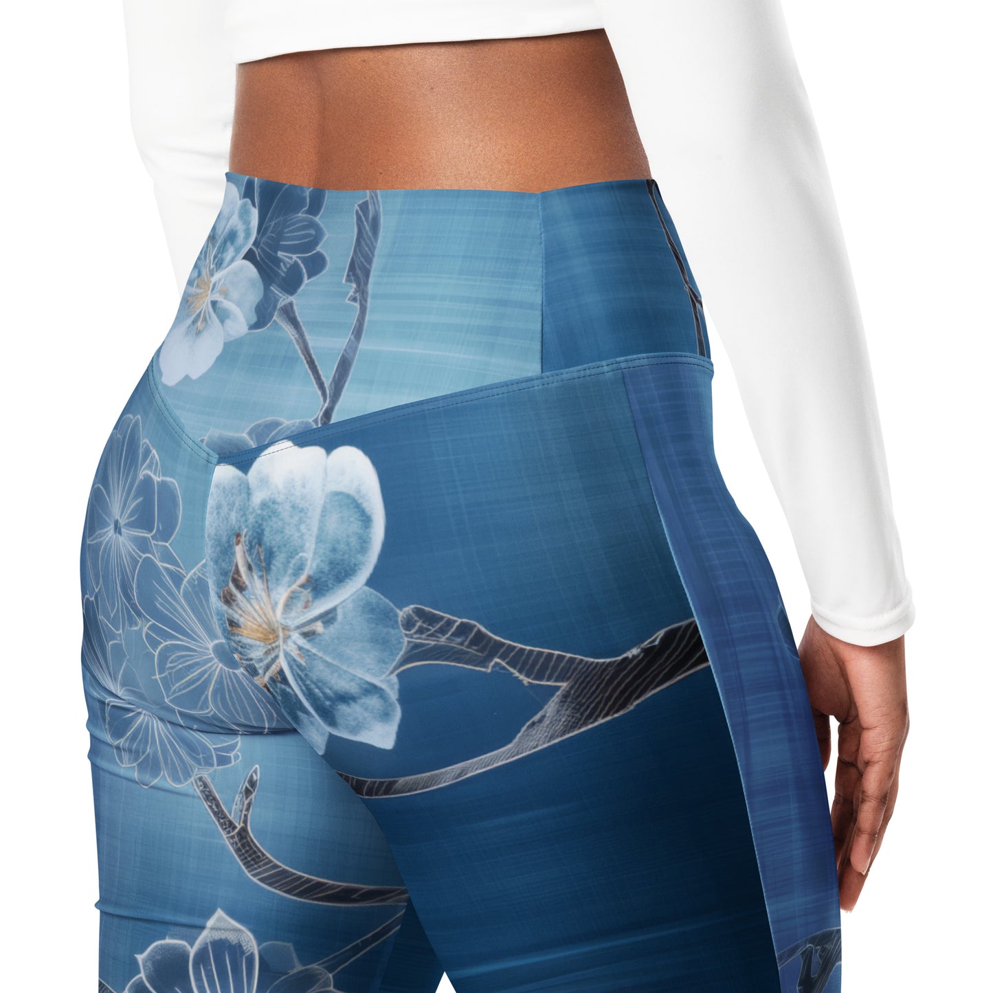 Sashiko White Lotus - Flare leggings