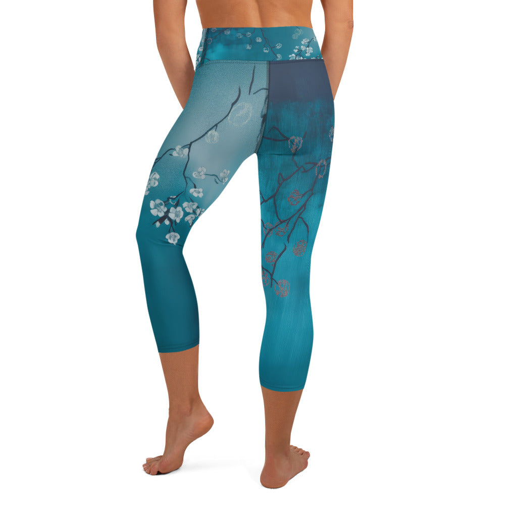 Winter Blossums - Yoga Capri Leggings