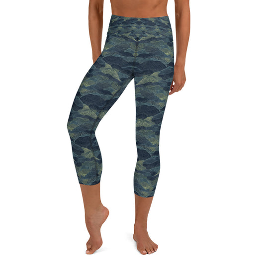 Sashiko Jade Wake - Yoga Capri Leggings