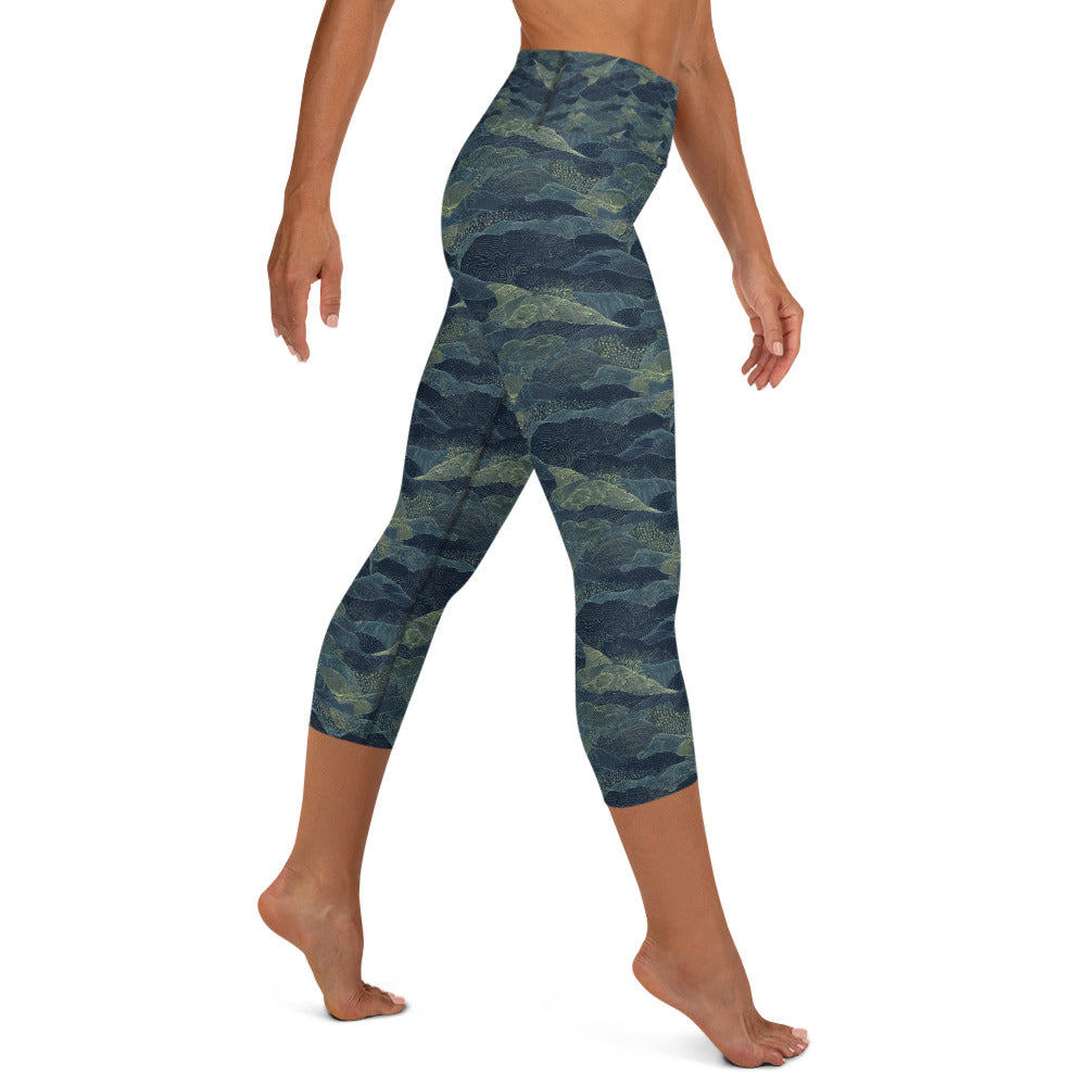 Sashiko Jade Wake - Yoga Capri Leggings